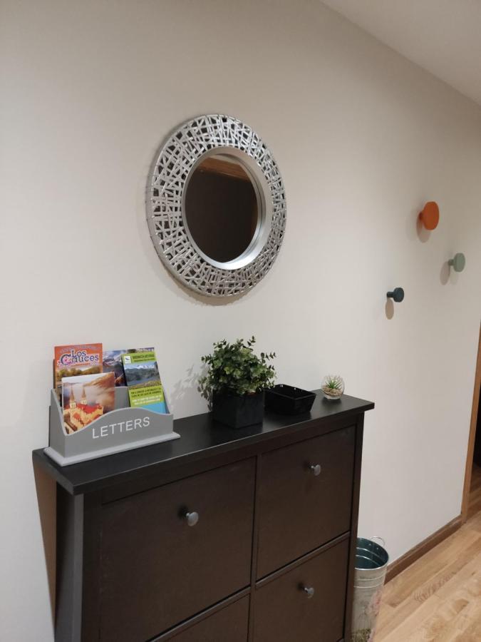 Apartamento Centrico Con Wifi Y Parking De Coche Tamano Medio Cangas de Onis Exterior photo