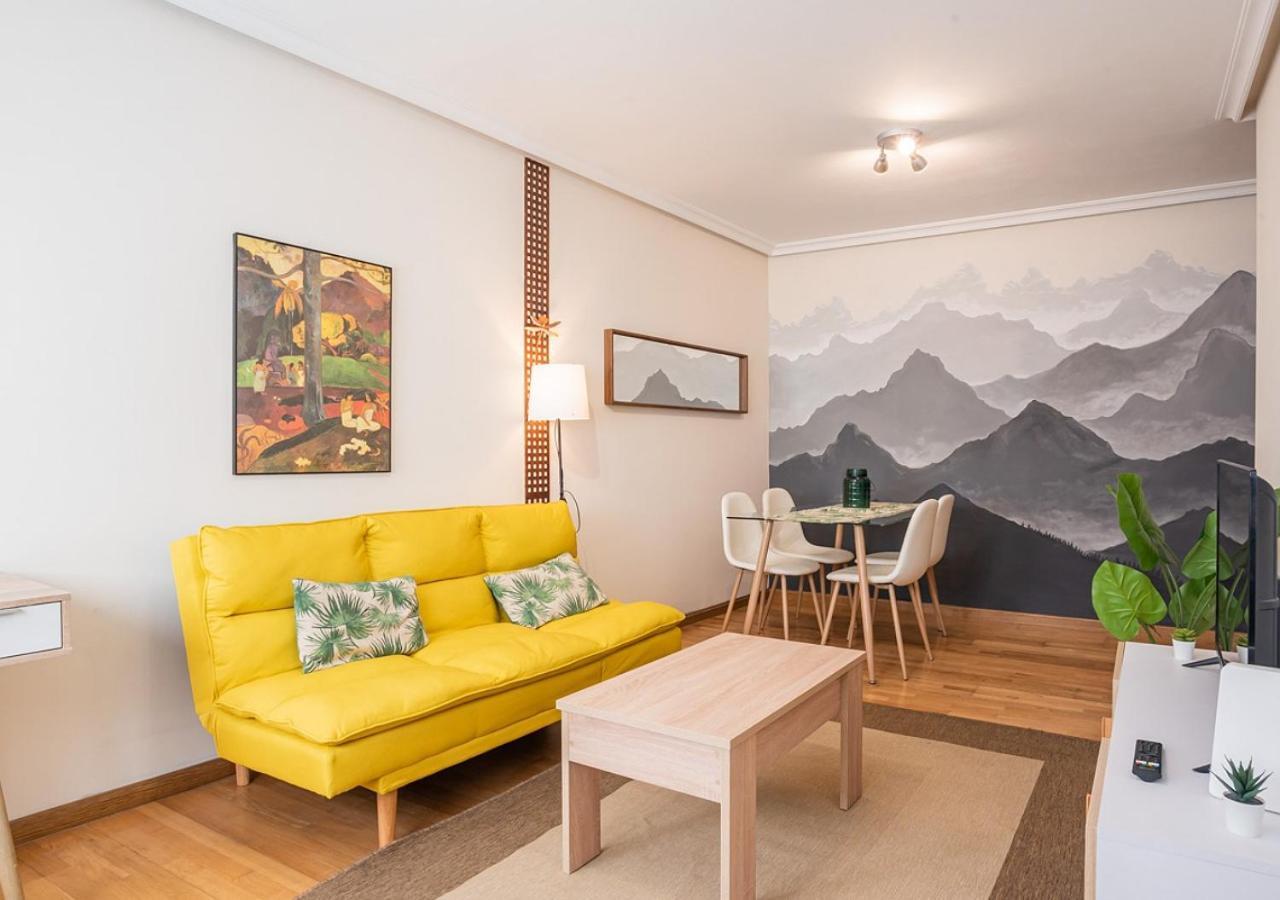 Apartamento Centrico Con Wifi Y Parking De Coche Tamano Medio Cangas de Onis Exterior photo