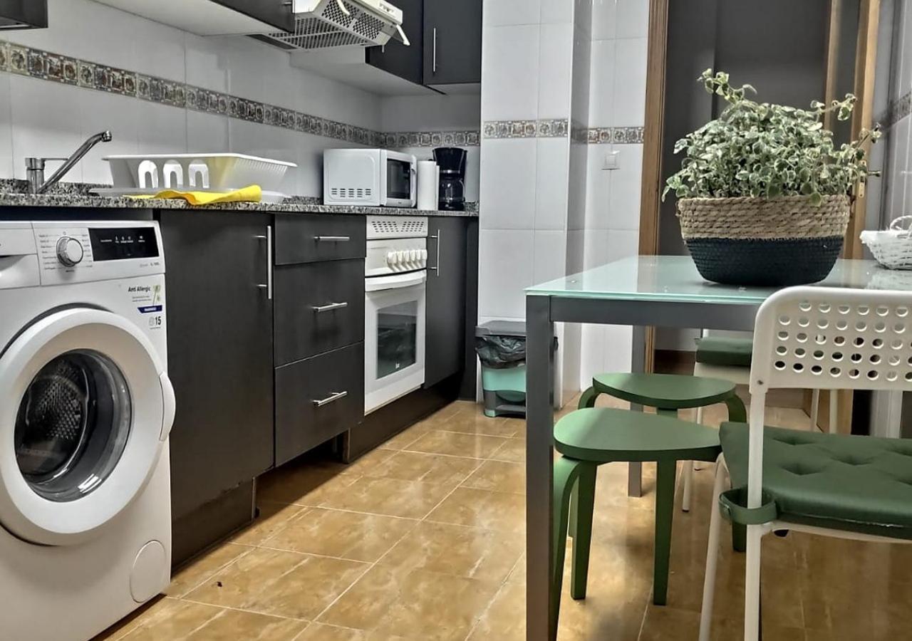 Apartamento Centrico Con Wifi Y Parking De Coche Tamano Medio Cangas de Onis Exterior photo